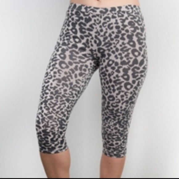 Pants - Aninal print Leggings
